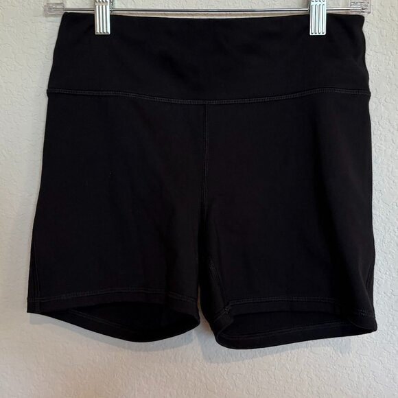 All in Motion Black Biker Shorts - Picture 1 of 4